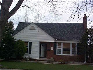 1st image of 15592 Aster Ave