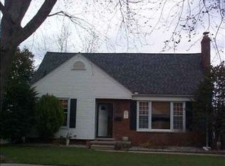 15592 Aster Ave, Allen Park, MI 48101