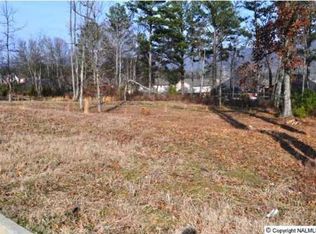 2529 Woodhurst Dr SE, Huntsville, AL 35803