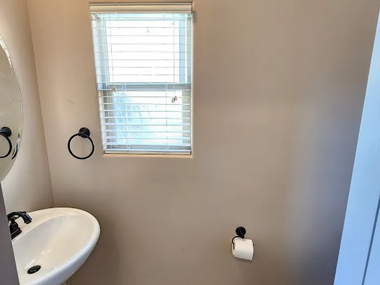 370 W Buena Vista Blvd #61 — Photo 11