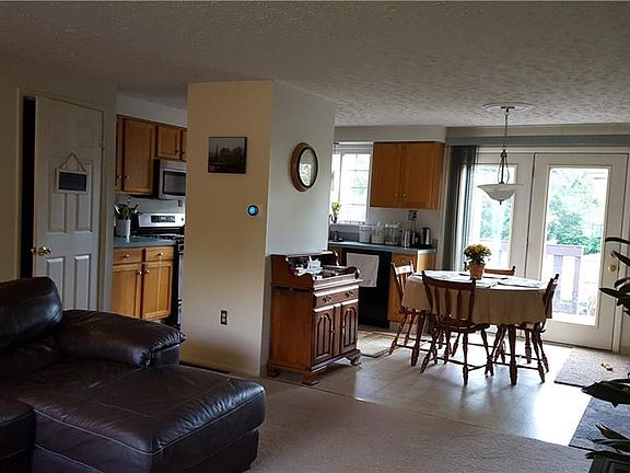 4th image of 3685 Gardenia Dr