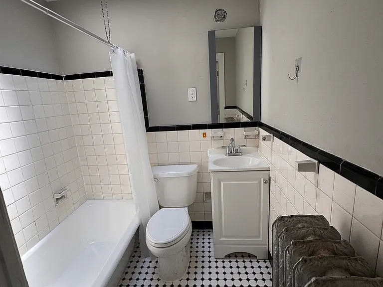 3418 Powelton Ave #3F — Photo 9