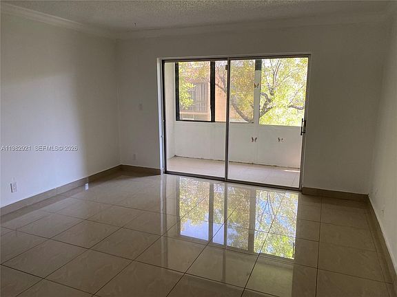 4th image of 4210 NW 21st St APT 102