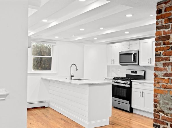 151 Hull St #1