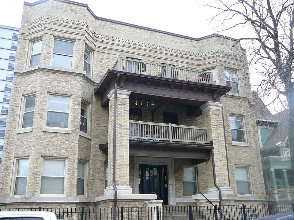 1st image of 835 W Leland Ave APT 3R