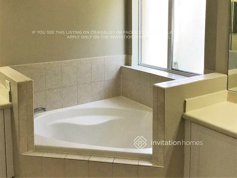 16349 SW 50th Ter — Photo 5
