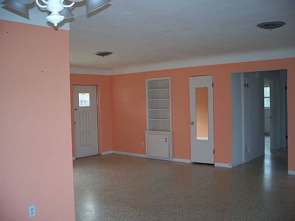 Front Entry Area