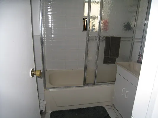 Rented by Alexiou Realty | media 5