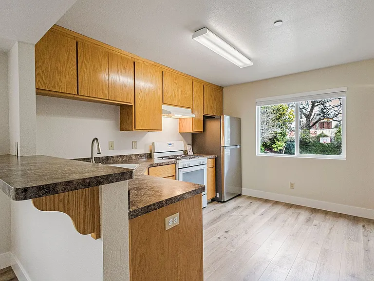 406 Nord Ave — Photo 18