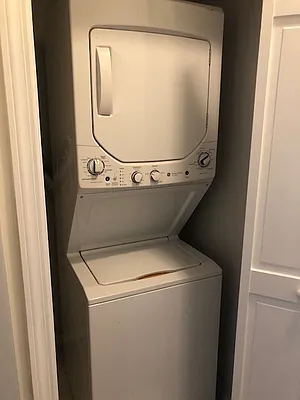 Rented by Alexander Bilu, LREB | media 23