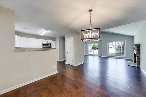 4161 Wyndham Pointe Ct — Photo 3