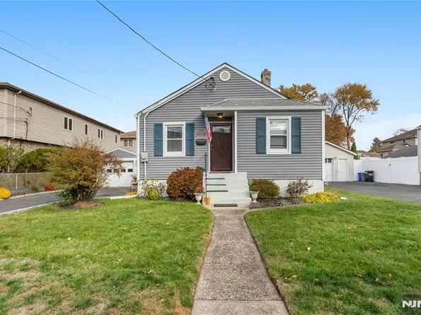 138 N 5th St, Saddle Brook, NJ 07663