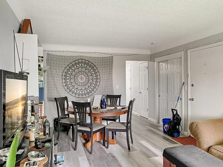 1659 10th Ave #3 — Photo 8