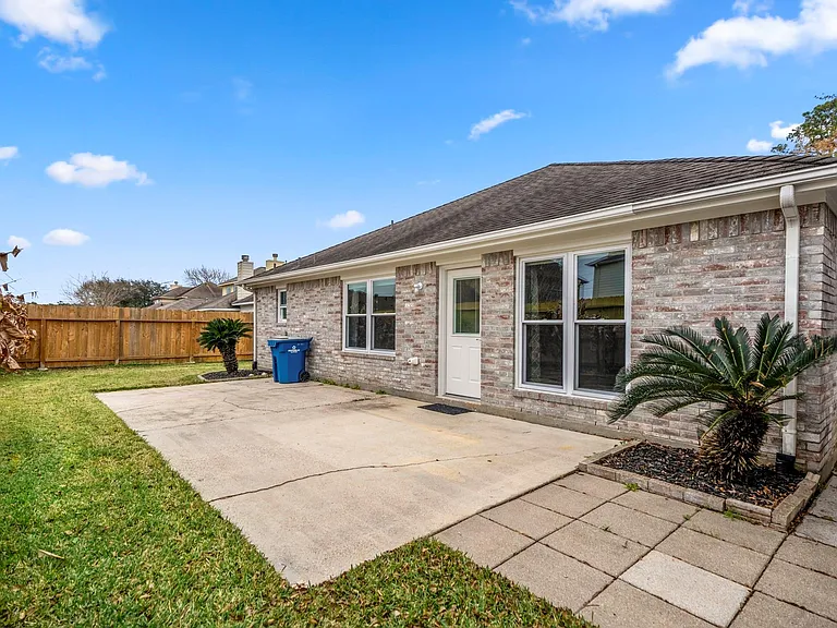 2923 Goldspring Ln — Photo 43