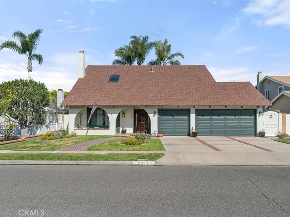 2066 Goldeneye Pl, Costa Mesa, CA 92626