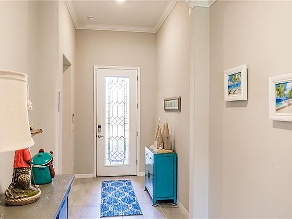 3rd image of 10604 Pistoia Dr