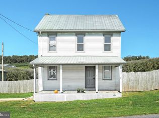 359 Heckenluber Rd, Biglerville, PA 17307