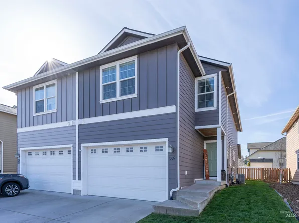 1009 Alturas Dr, Moscow, ID 83843