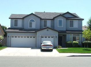 2615 Coventry Ave, Clovis, CA 93611