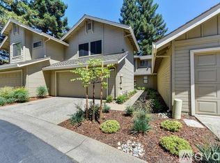 2026 University Park Dr, Sacramento, CA 95825