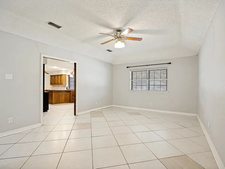 1138 Mill Spgs — Photo 8