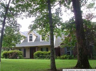 2190 Highway 7 S #S, Holly Springs, MS 38635