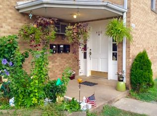 400 N Dupont Rd APT 3, Wilmington, DE 19804