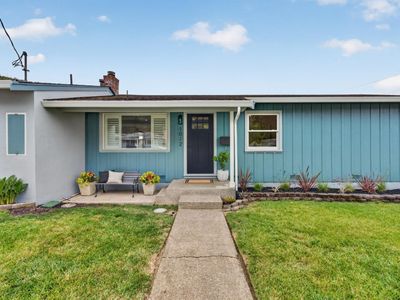 1012 Rio Vista Dr, Pacifica, CA, 94044