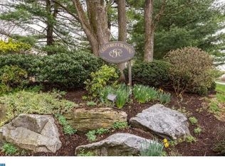 437 Old Forge Xing #437, Devon, PA 19333