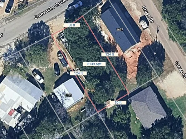 1035 Comanche Cove Dr, Granbury, TX 76048