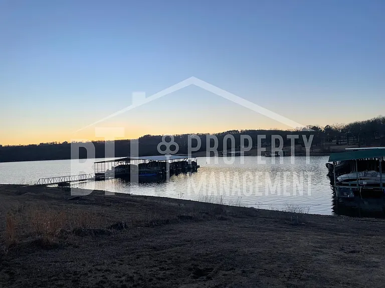 134 Lake Village Ln — Photo 21