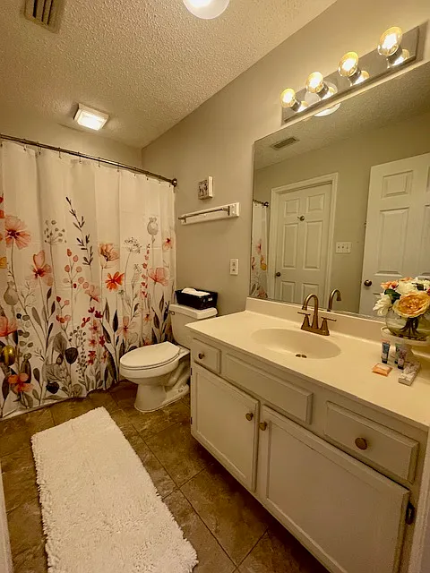 3801 Old Rosebud Ct — Photo 3