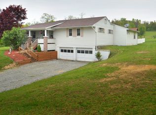 4924 Sardis Rd, New Kensington, PA 15068
