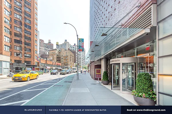 Rented by The Blueground | media 124