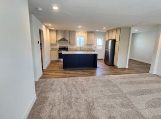 588 Delaware #588, Belleville, MI 48111