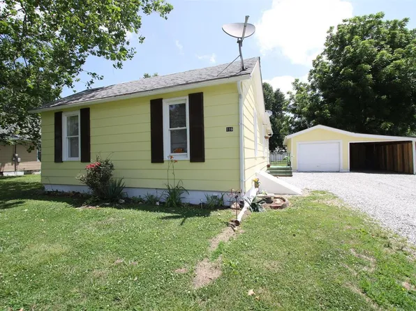 116 Marcia St, Wilsonville, IL 62093