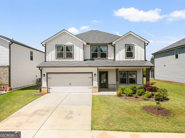 4720 Dufour Dr, Lilburn, GA 30047