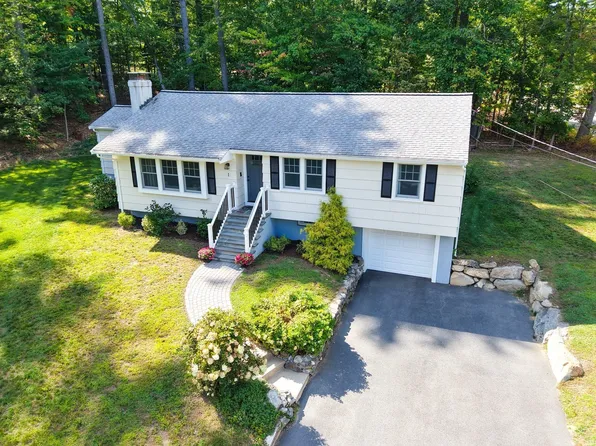 1 Duggan Rd, Acton, MA 01720
