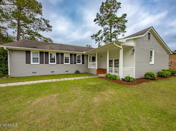 305 Rockledge Road, New Bern, NC 28562