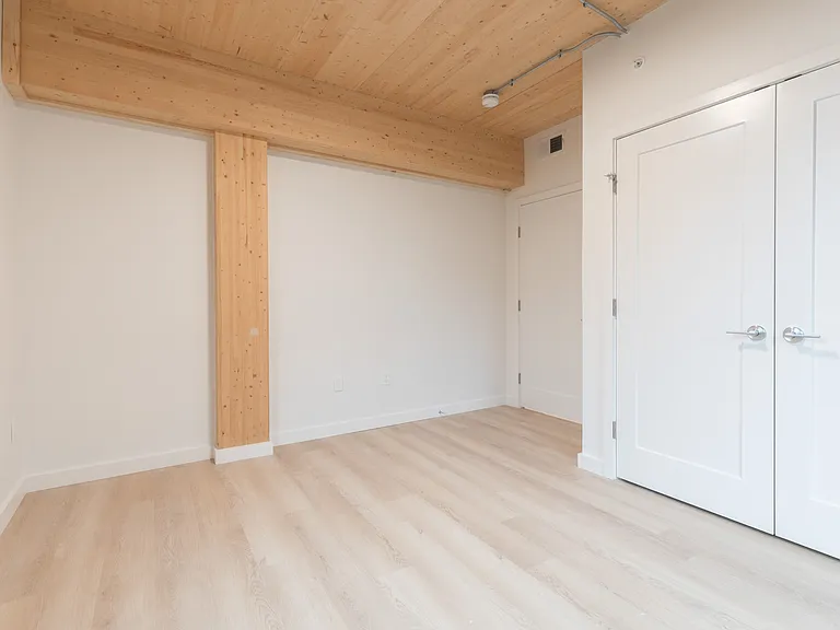 11 Lenox St #403 — Photo 8