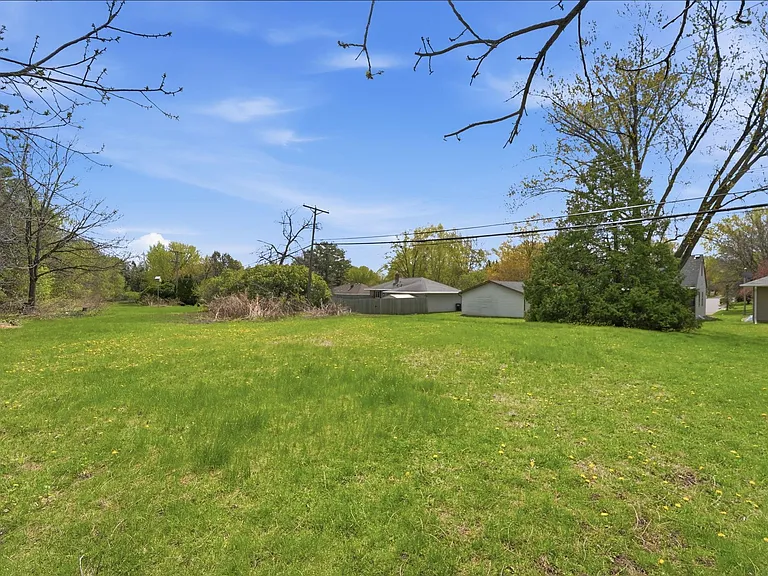1697 Rose Pl — Photo 30