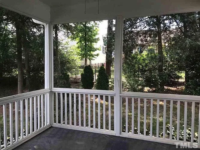 4201 Sunset Falls Dr — Photo 14