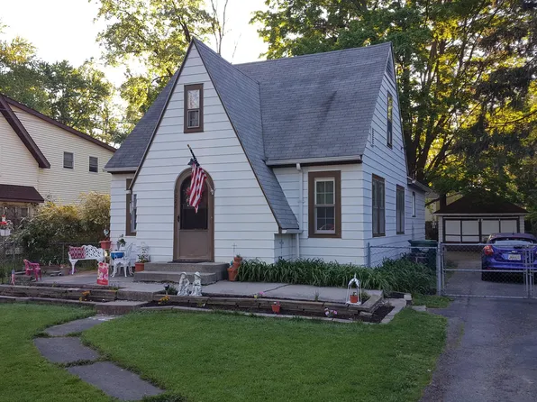 3020 Westwood Ave, Lansing, MI 48906