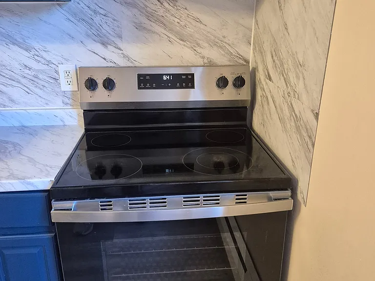 21 Edgewood St #2 — Photo 21