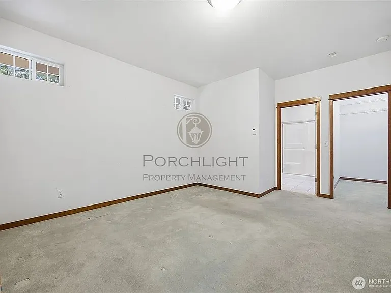 237 Creekview Crst #1 — Photo 6