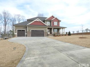 16 Crown Point Dr, Garner, NC 27529