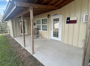 348 Denlu Rd, Kerrville, TX 78028