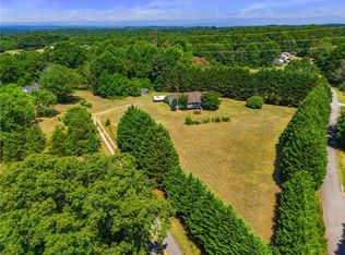 208 Della Ln #208, Six Mile, SC 29682