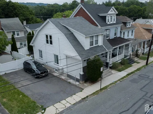 189 Summit Ave, Phillipsburg, NJ 08865