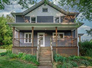 1521 N Hoppe Rd, Elizabeth, IL 61028